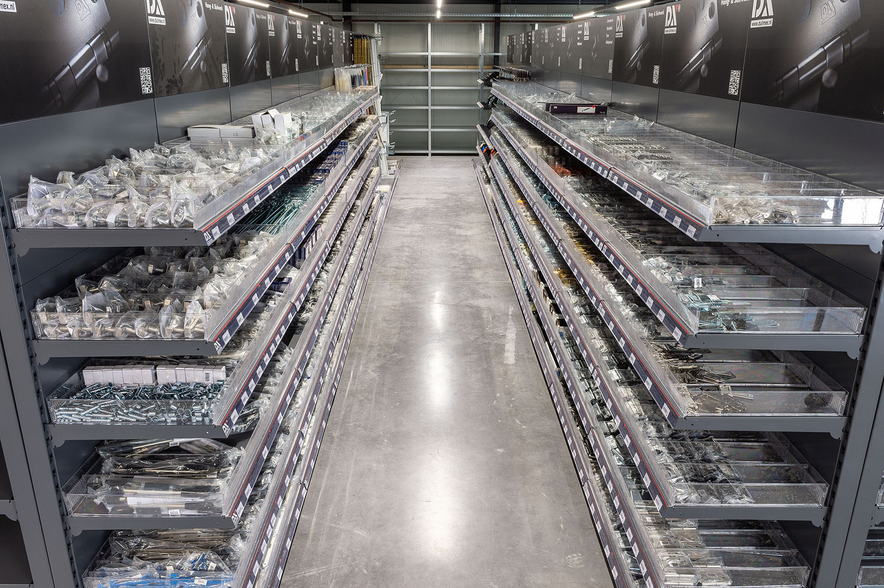 DX winkelstraat bij Techall